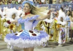 União da Ilha do Governador desfila no segundo dia de Carnaval do Rio de Janeiro