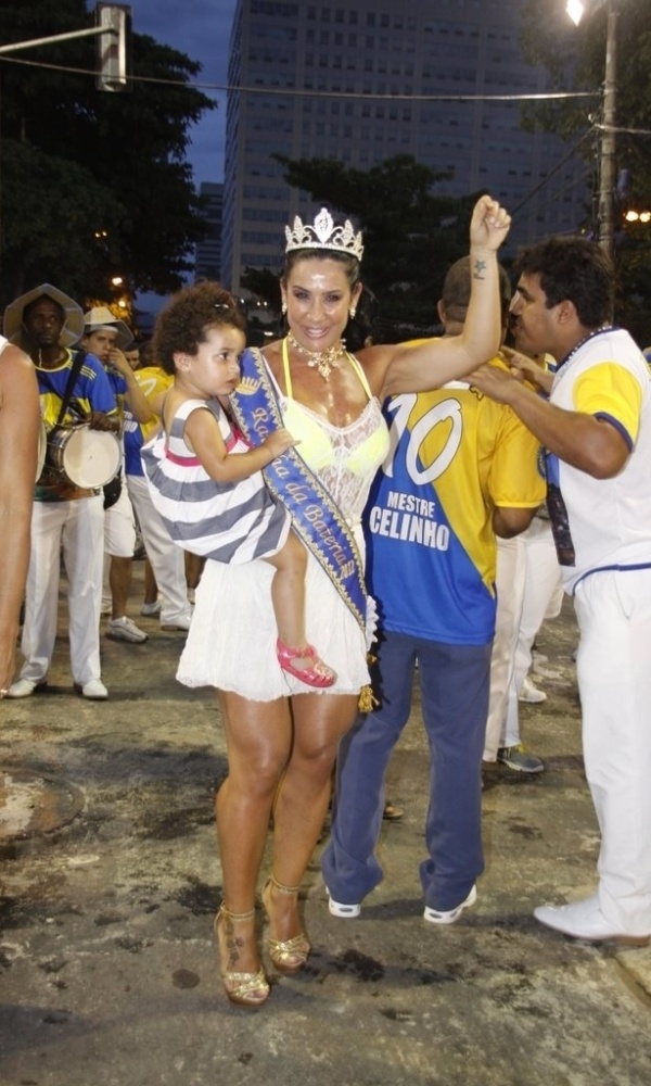 Ensaio de escola de samba rj